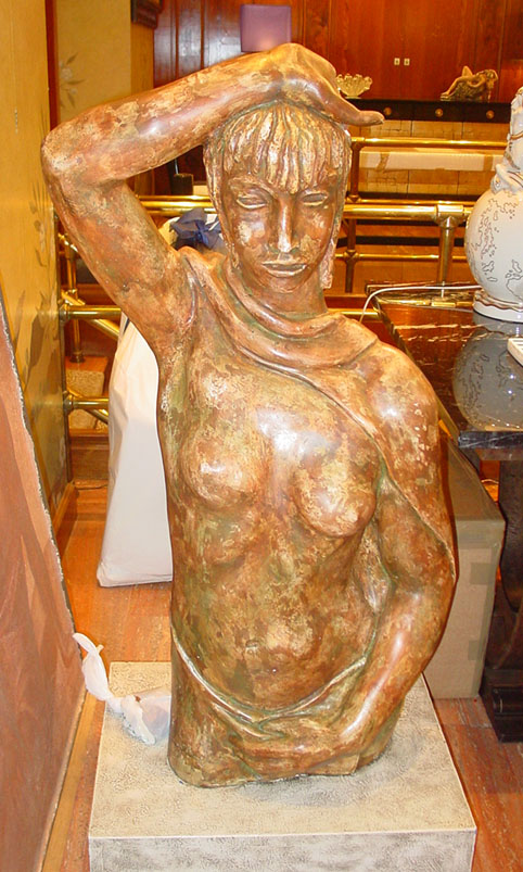 Lina arpesani: Sculture Vintage Busto del XX Secolo Pezzo di storia autentico - Robertaebasta® Art Gallery opere d’arte esclusive.